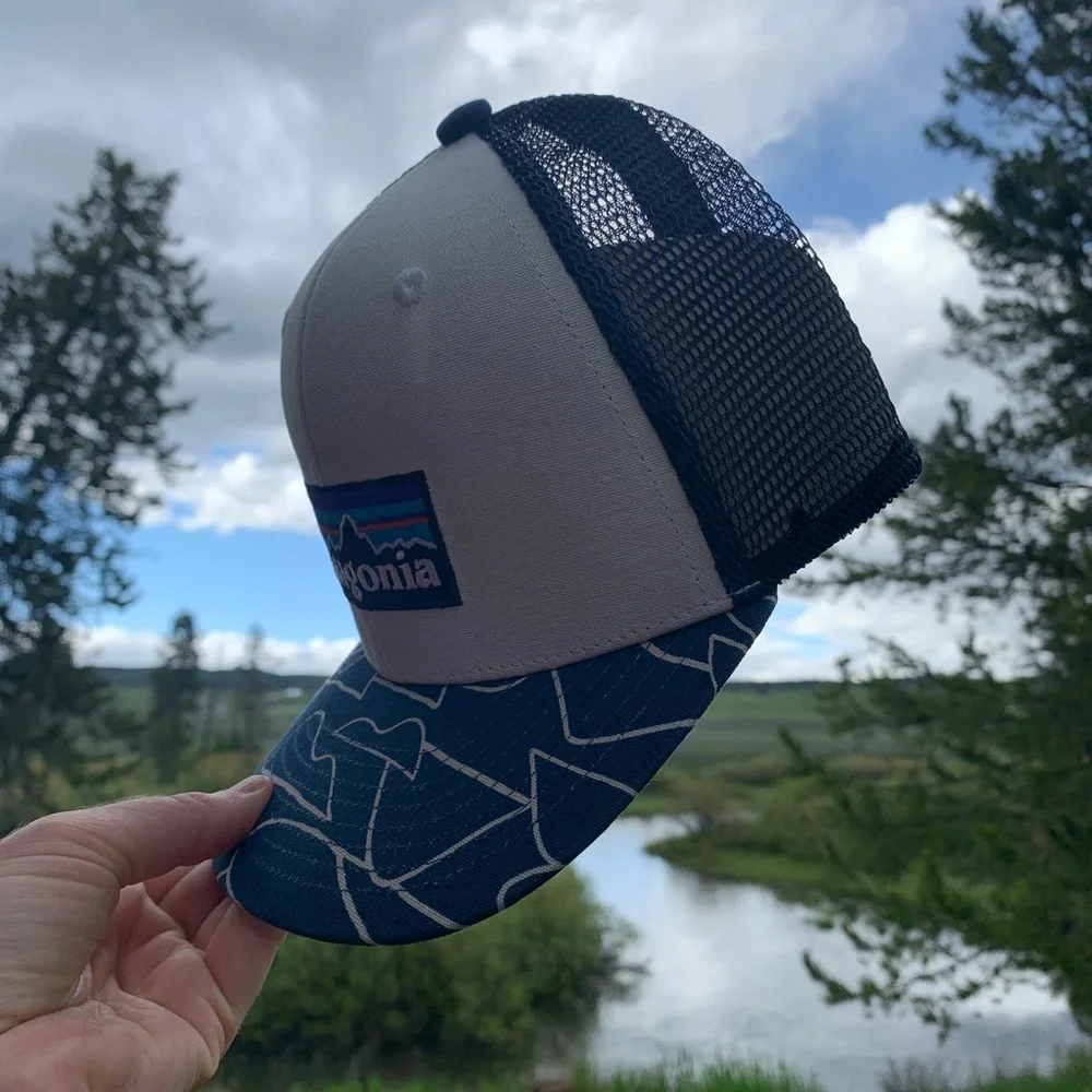 NWT Patagonia Kids Trucker Hat - Blue Geometric